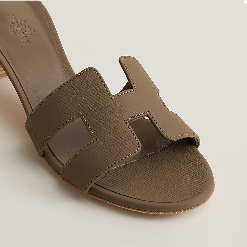 HERMES オアジス　39 Oasis sandal - Black | Hermès USA